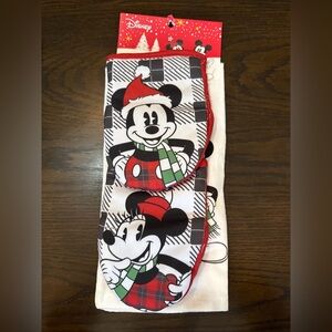 NWT Disney Mickey & Minnie Mouse Christmas 3 Piece Kitchen Set - 1 Towel 2 Mitts